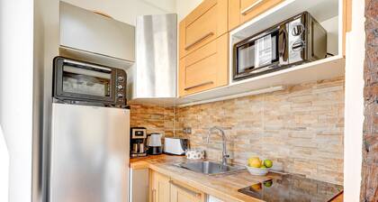 Comfy Flat for 4 - Central Le Marais