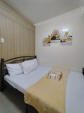 Standard Condo, 1 Bedroom, Balcony, Garden View | Free WiFi