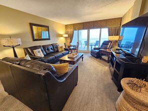 Smart-TV og DVD-spiller