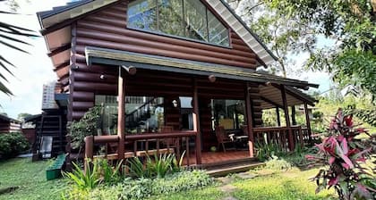 Luntian Log cabin in Tagaytay