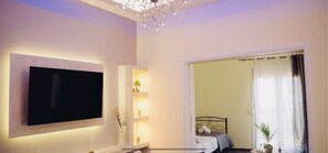 2 chambres, fer et planche à repasser, Wi-Fi, draps fournis