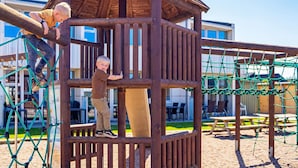 Apartment | Children’s area - 4 Person Holiday Home on a Holiday Park in Blokhus (Blokhus)
