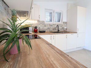 Microwave, oven, dishwasher