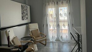 Interior - Central Studio Penthouse very close to the beach. Large terrace. (Rota)