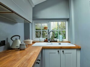 Microwave, oven, dishwasher