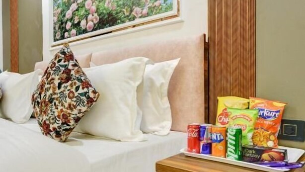 Deluxe Room, City View | Peralatan tempat tidur premium, gebar bulu kapas, tilam berlapik 