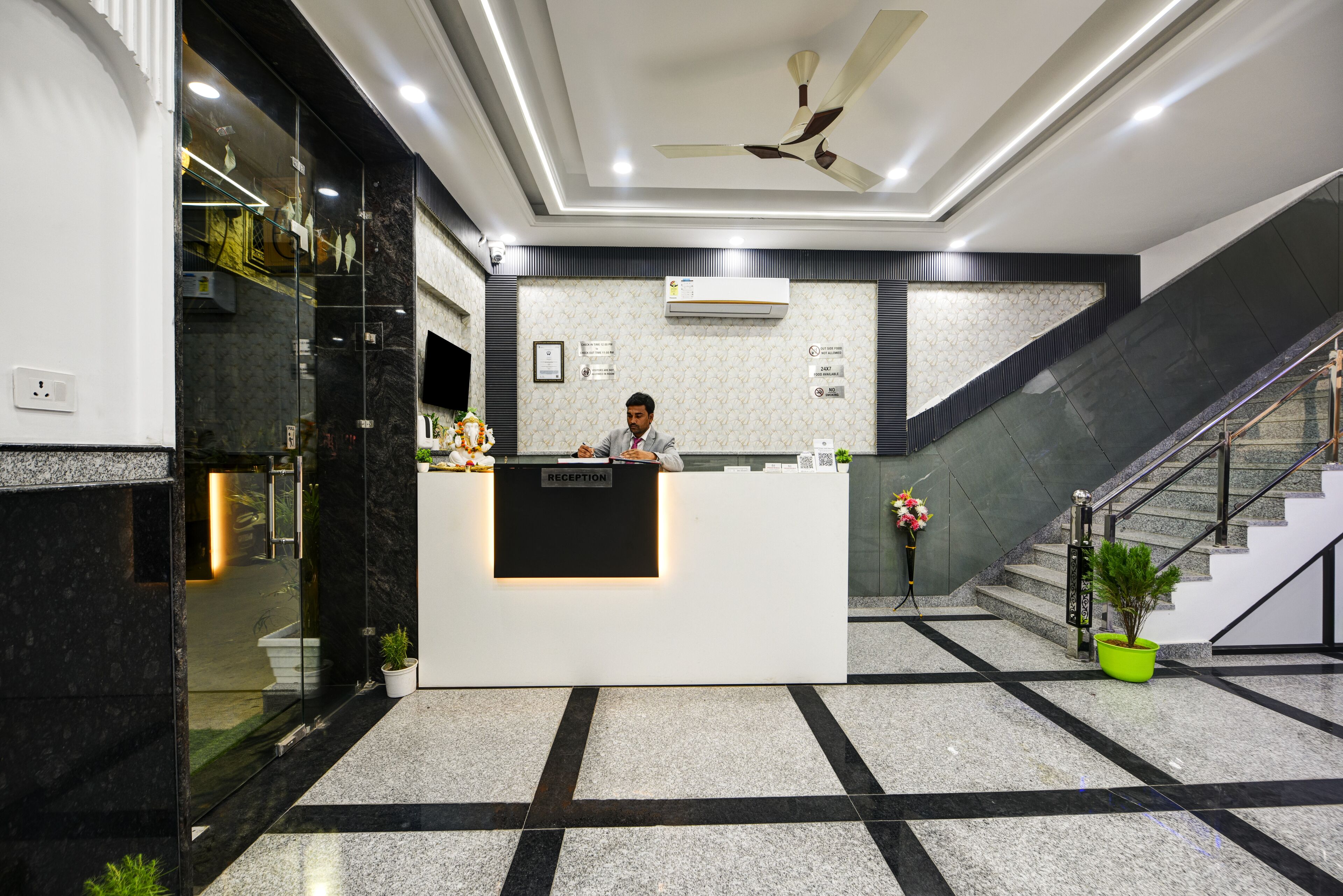 Foto - Airport Hotel Dream World - Offering Free Airport Drop