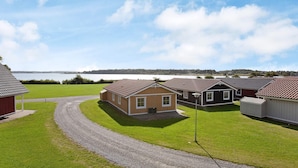 House | Exterior - 8 Person Holiday Home on a Holiday Park in Grasten (Grasten)