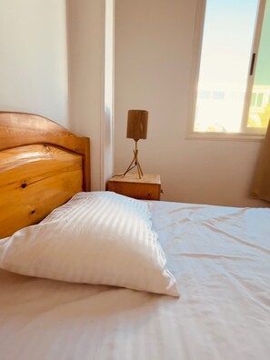 1 dormitori, wifi i roba de llit