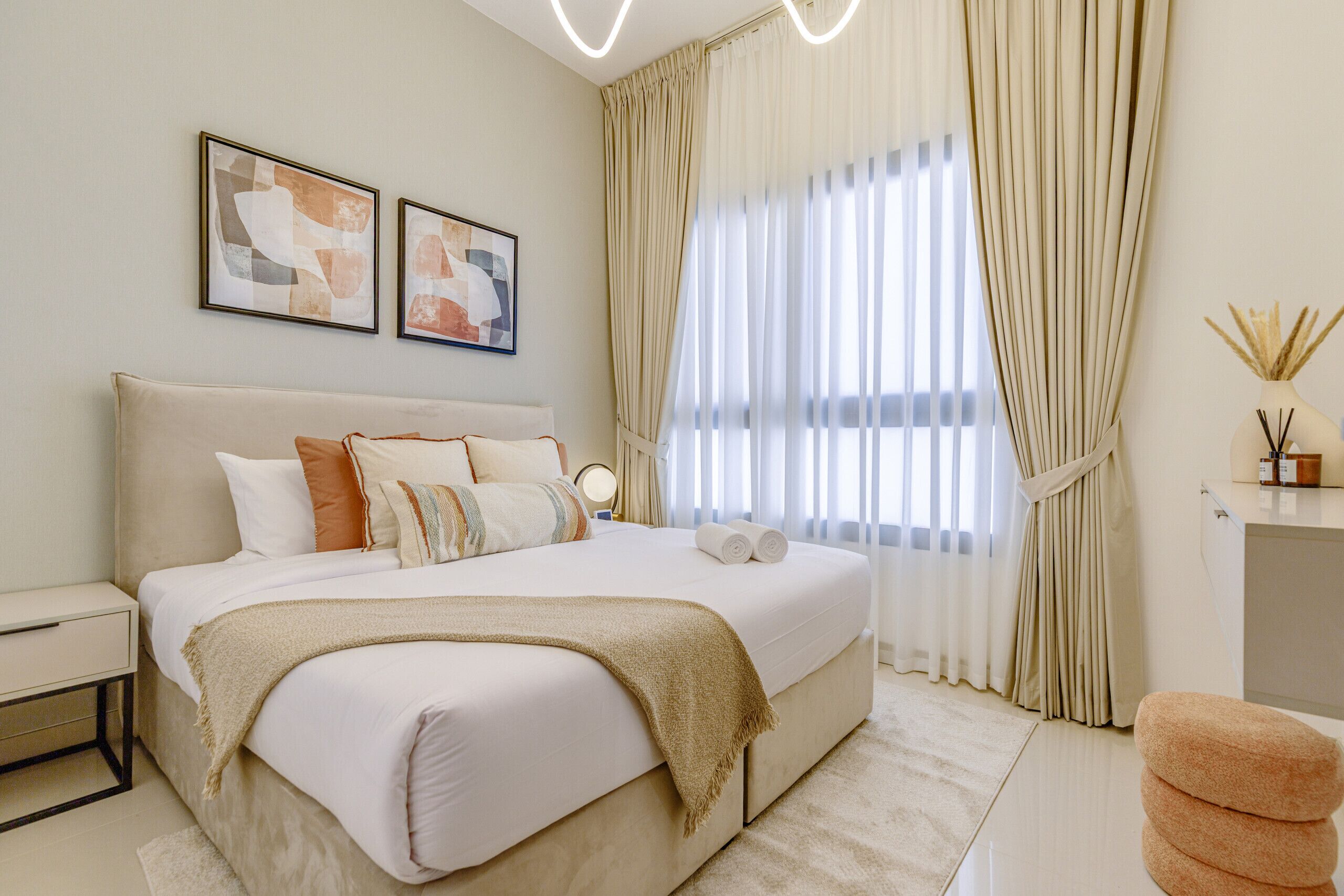 5 dormitorios, caja fuerte, tabla de planchar con plancha y wifi gratis