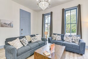 Apartment (1 Bedroom) | Interior