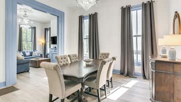 ์ํํธ (1 Bedroom) | ๋ด๋ถ