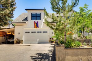 Apartment (1 Bedroom) | Interior - 11 Mi to Snowbird Resort: Mtn-view Apt w/ Hot Tub (Salt Lake City)