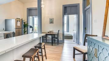 Apartamento (2 Bedrooms) | Parte interna