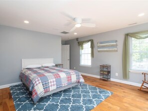 5 bedrooms, WiFi, bed sheets - Kent Island Maryland Getaway (Chester)