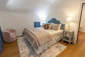 6 chambres, fer et planche à repasser, accès au Wi-Fi (inclus)