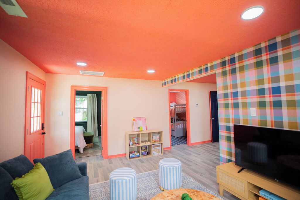 3 chambres, bureau, Wi-Fi gratuit, draps fournis