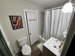 Towels, toilet paper