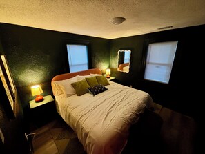 3 bedrooms, WiFi, bed sheets