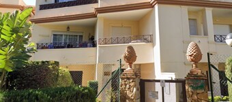 🌴 Vacation Rental in Elviria, Marbella – Only 300m from the Beach 🌴