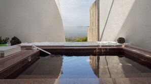Basic Room, 1 Bedroom (Timpani (Ocean View, Jacuzzi, BBQ)) | 1 bedroom, free WiFi - Daebudo Aladdin Pension (Ansan)