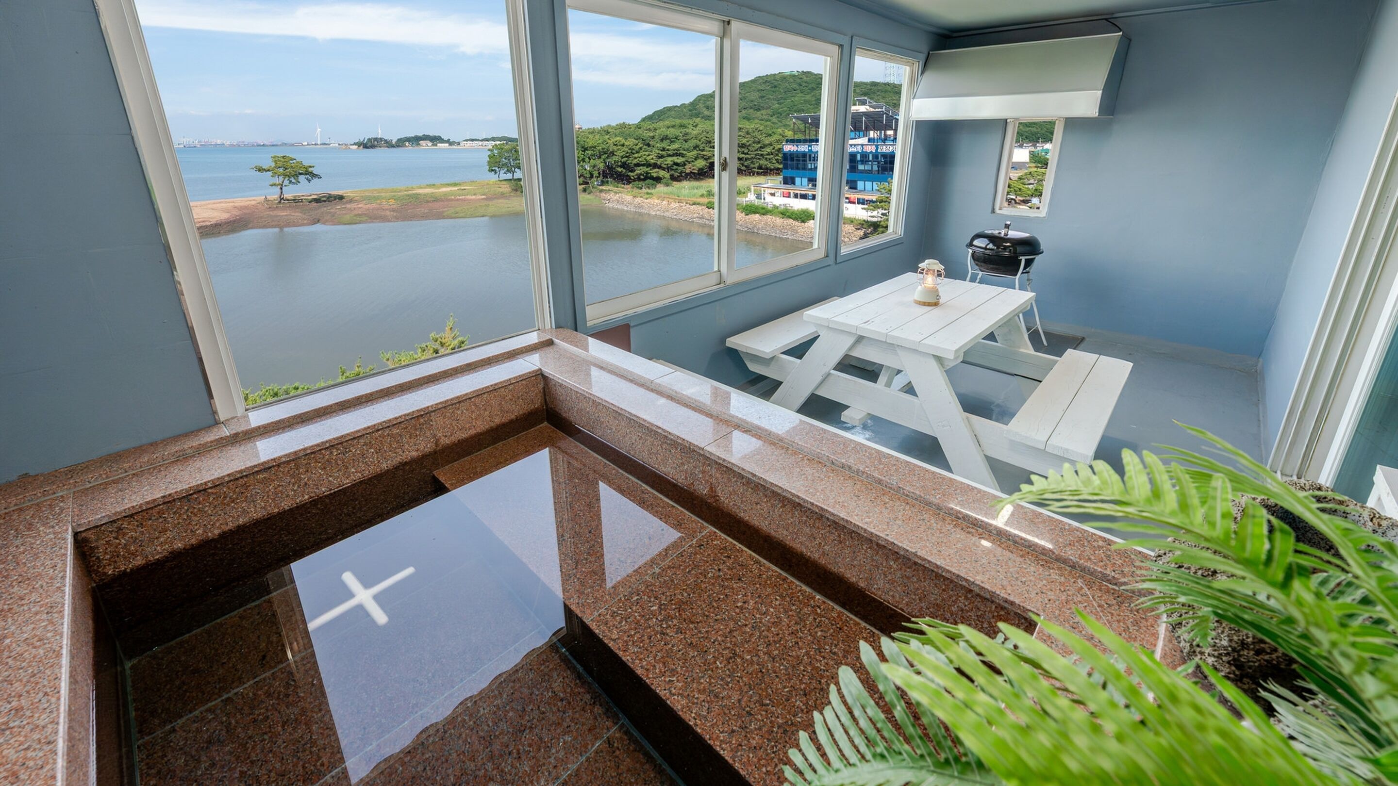 Basic Room, 1 Bedroom (Bassoon (Ocean View, Jacuzzi, BBQ)) | 1 bedroom, free WiFi