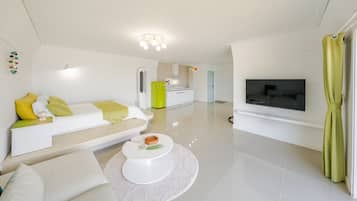 Basic Room, 1 Bedroom (Bassoon (Ocean View, Jacuzzi, BBQ)) | 1 bedroom, free WiFi