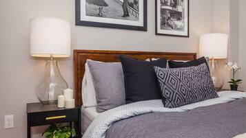 3 bedrooms, iron/ironing board, travel crib, free WiFi