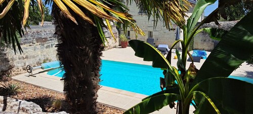 Authentic 2-bedroom gite ideally located for visiting Anjou with the family.