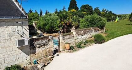 Authentic 2-bedroom gite ideally located for visiting Anjou with the family.
