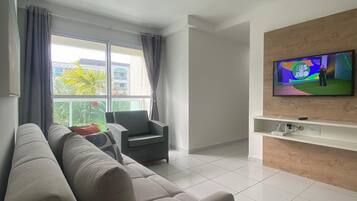 Departamento, vista al patio | Área de sala de estar