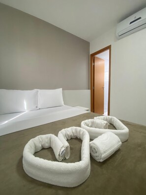 Apartment, Courtyard View | Laptop workspace, free WiFi