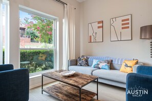 Smart TV, books, offices