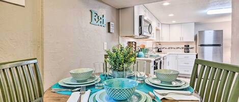 Apartment (2 Bedrooms) | Front of property