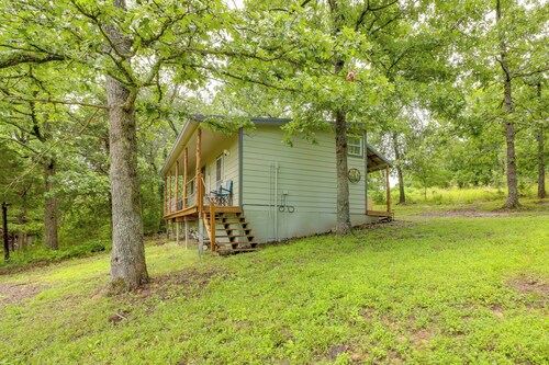 Ozark Escapes Cabin! Serene Forest & Mtn Setting