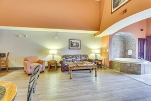 Apartment (1 Bedroom) | Interior