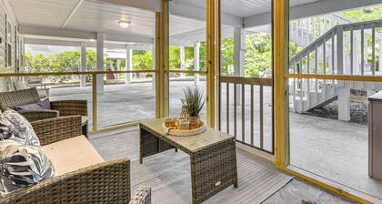 Newly Renovated Home in Oak Island!