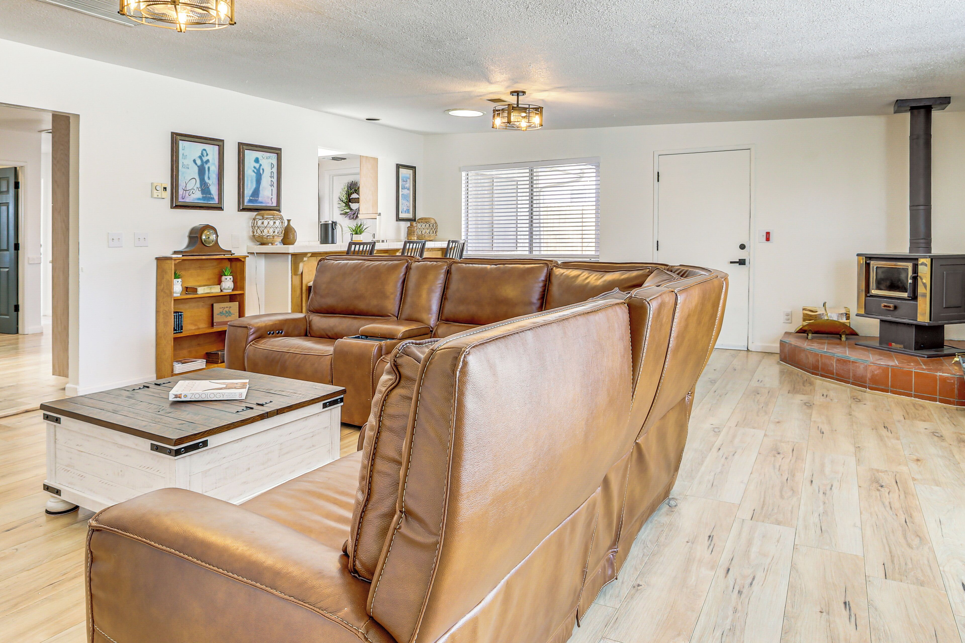 المنشأة من الداخل