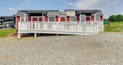 5 Mi to Dtwn Sweetwater: Studio w/ Serene Views