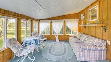 Cottage (2 Bedrooms) | Intérieur