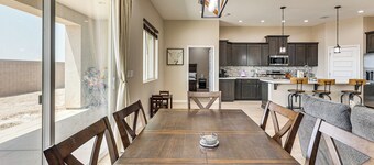 3 Mi to Colorado River: New-build Family Home!