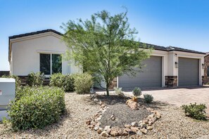 Interior - 3 Mi to Colorado River: New-build Family Home! (Mohave Valley)
