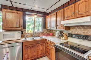 Cottage (2 Bedrooms) | Interior