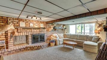 Cottage (2 Bedrooms) | Interior