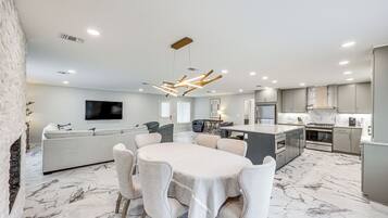 Rumah (3 Bedrooms) | Interior