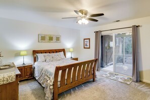 Interior - ~ 3 Mi to Dtwn & Chico State: Norcal Escape! (Chico)