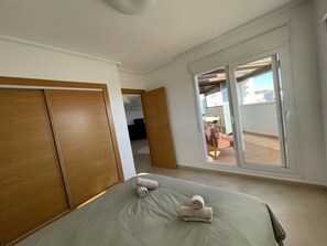 2 bedrooms, free WiFi, bed sheets