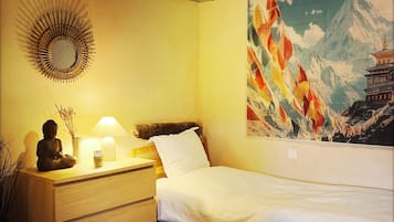 1 habitación, wifi y ropa de cama