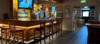 Cortoon Inn, Double Room 4 (1 DBL)