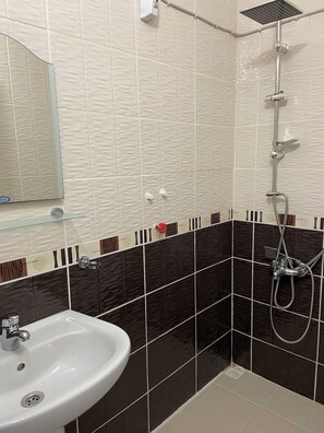 Apartment | Bathroom - AĞA KONUK EVİ (Gökçeada)